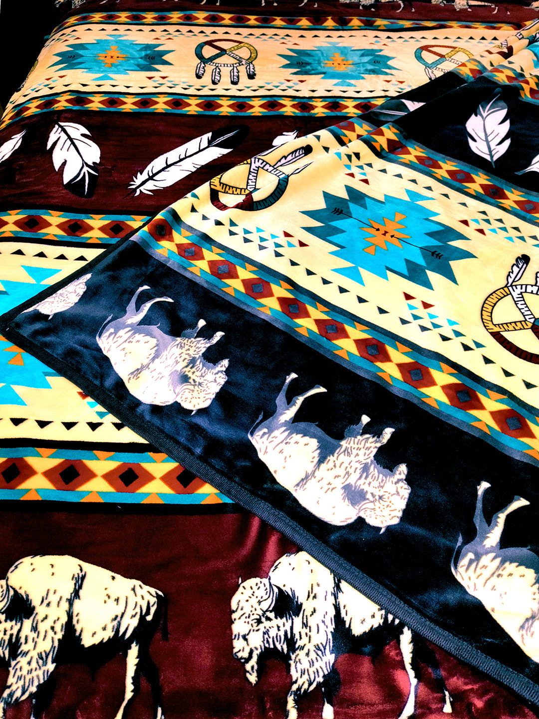 Buffalo Dreamcatcher Protection Blanket – Reversible Queen | Southwestern-Inspired