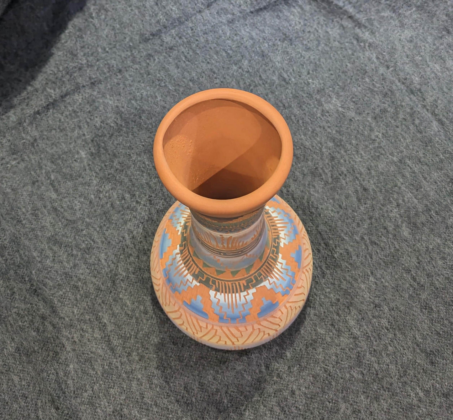 Handmade Decorative Vase by Emerson Grey, Diné (Navajo) – Hand-Etched and Painted Native American Pottery