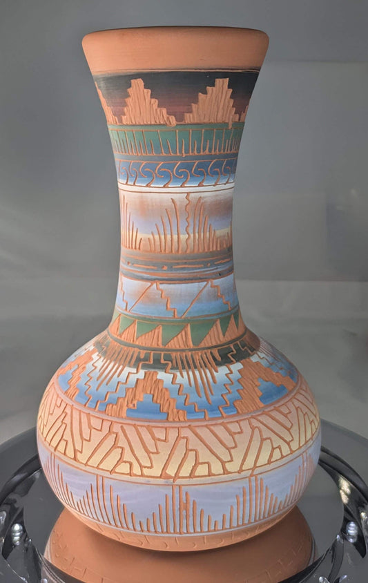 Handmade Decorative Vase by Emerson Grey, Diné (Navajo) – Hand-Etched and Painted Native American Pottery