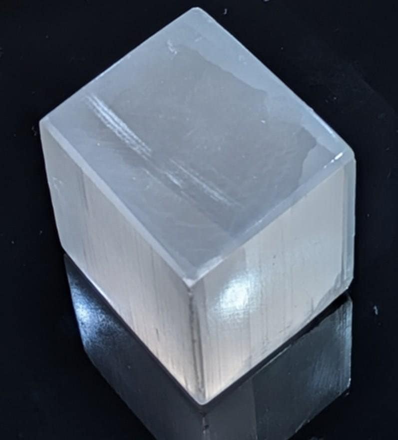 Carved and Polished Selenite Cube – Optical Teaching Aid | Healing Crystal