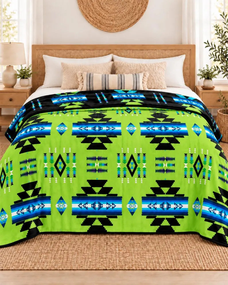 Storm Pattern King Blanket – 108 × 90, 2-Ply Reversible Southwestern Bedding