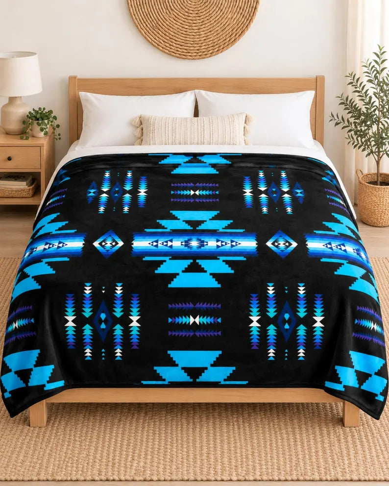 Storm Pattern King Blanket – 108 × 90, 2-Ply Reversible Southwestern Bedding